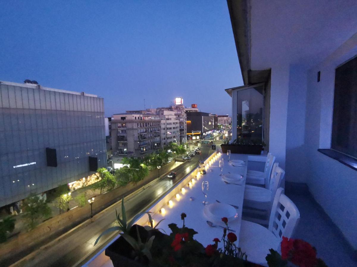 Old Town Apartment With Amazing View From The Balcony Bucarest Exterior foto