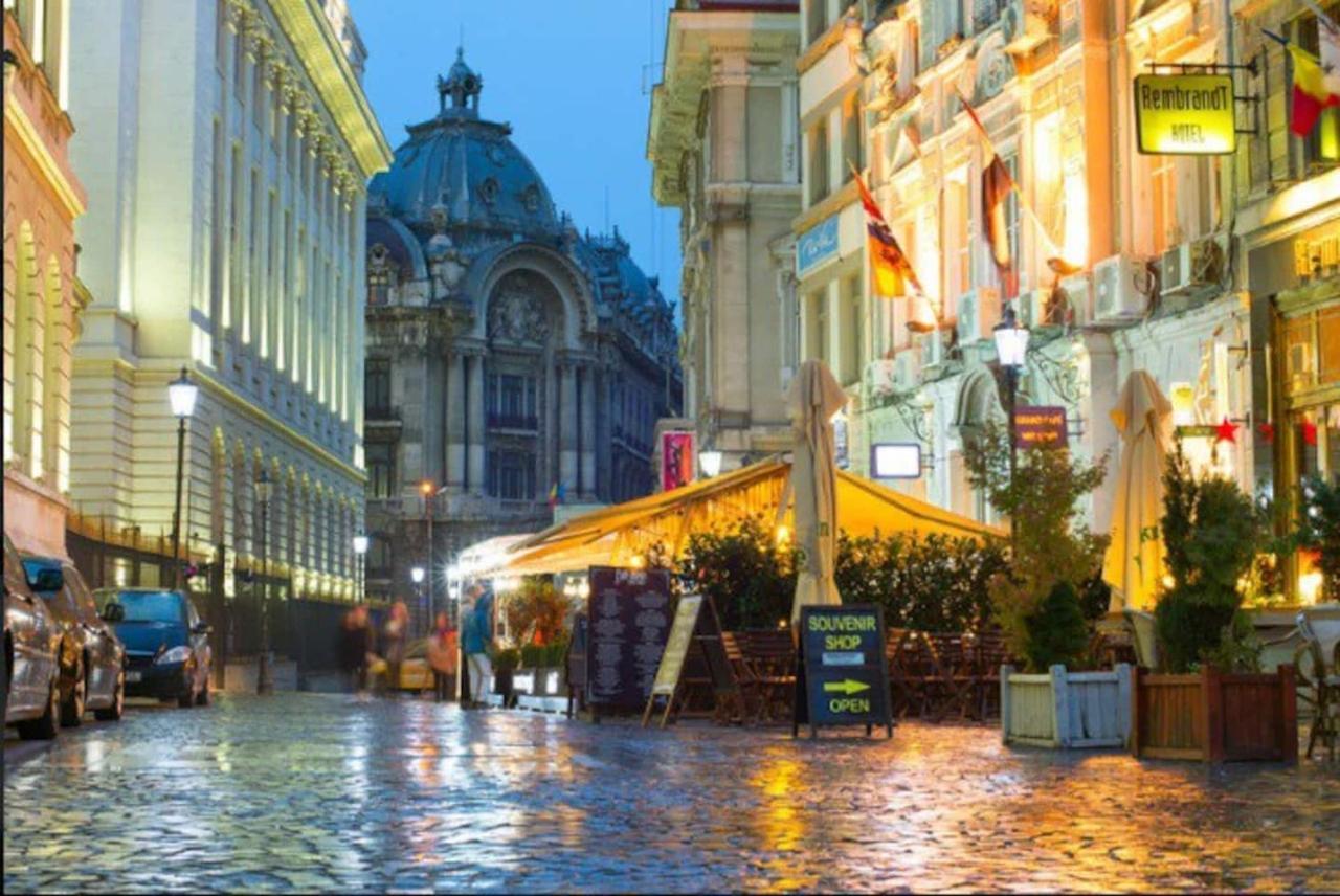 Old Town Apartment With Amazing View From The Balcony Bucarest Exterior foto