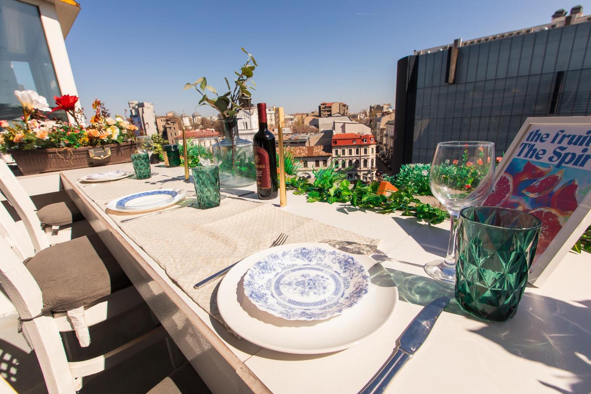 Old Town Apartment With Amazing View From The Balcony Bucarest Exterior foto